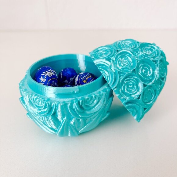 Rose-Covered Easter Eggs โ Handcrafted Party Favors, Spring Decor, Wedding Gifts - Picture 6 of 7